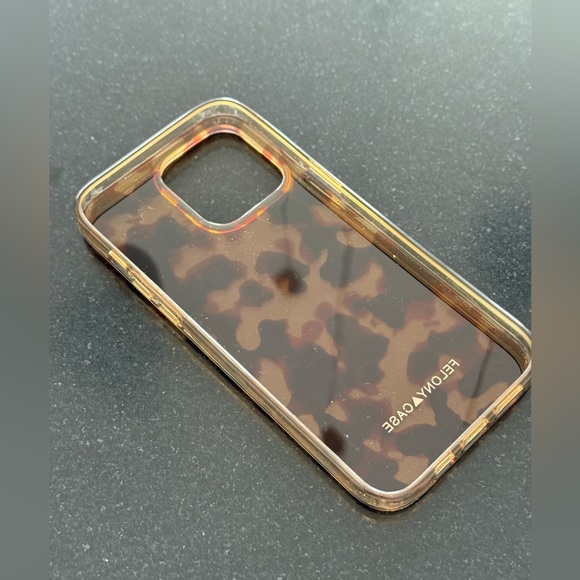 Tortoise IPhone 14 Pro Max Case - Picture 3 of 3